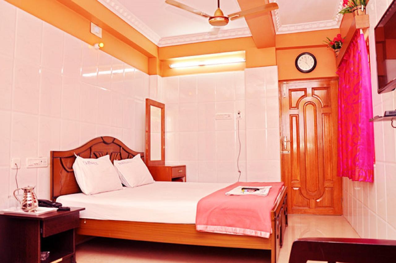 Nb Palace Chennai Exterior photo